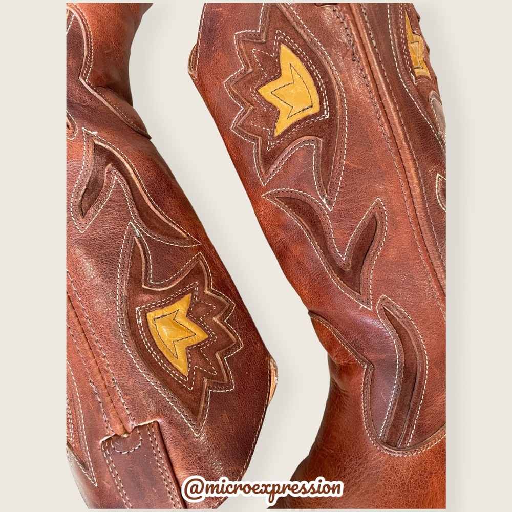 VINTAGE Frye Floral Inlay Cognac Boho Leather Chunky Heel Pull On Campus Boot - Picture 8 of 11